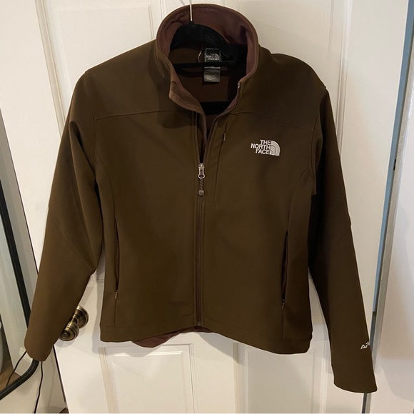 The North Face Jackets & Blazers - The North Face Women’s Apex Brown Jacket